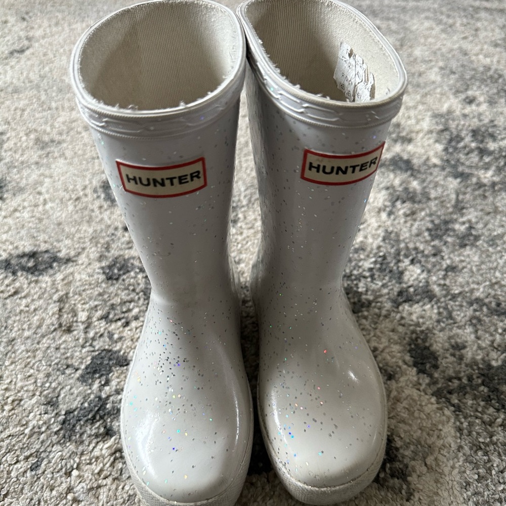 Hunter toddler rain boots!